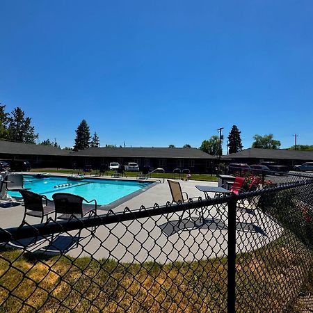 Cascade Lodge ベンド エクステリア 写真