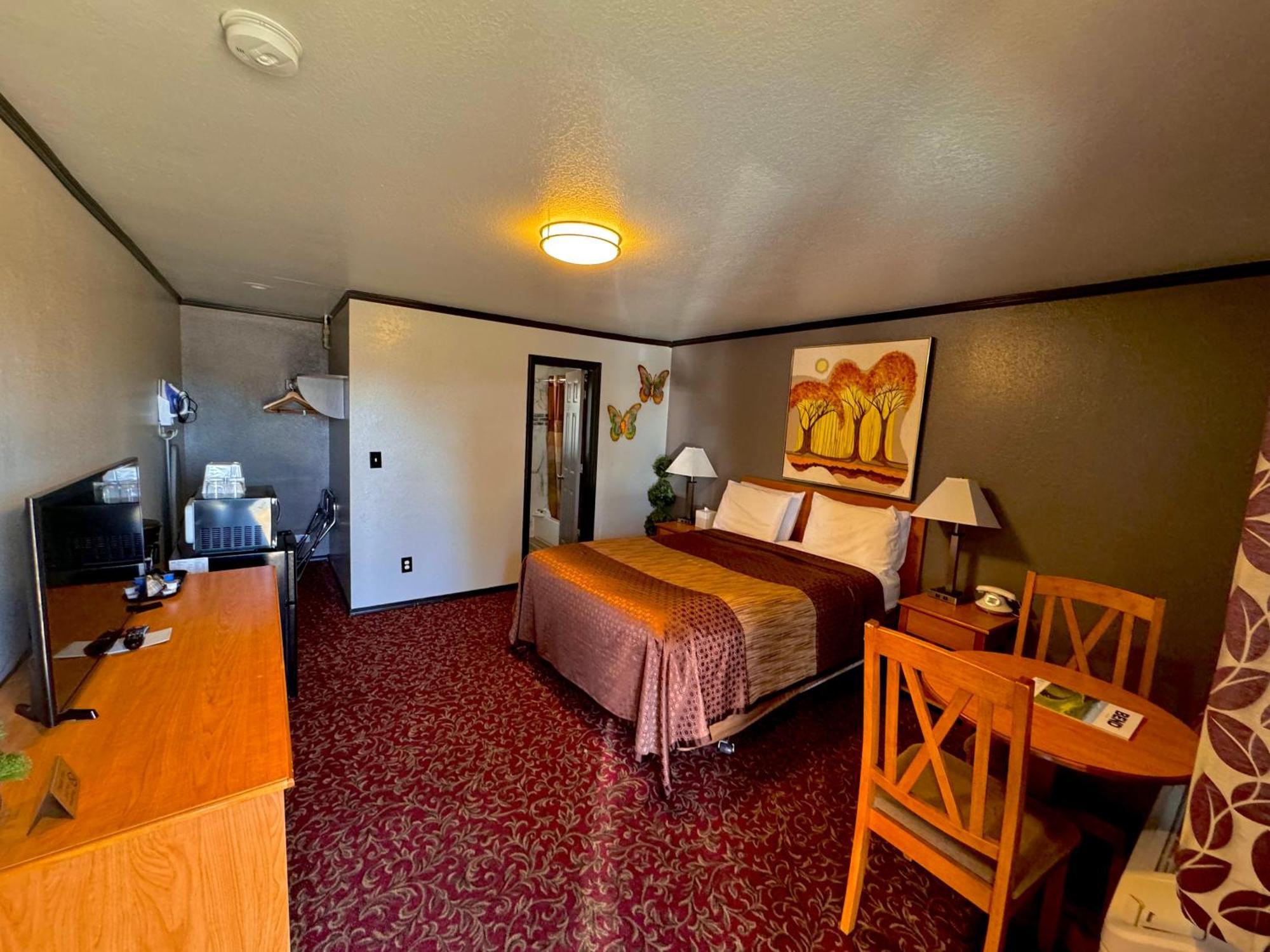 Cascade Lodge ベンド エクステリア 写真