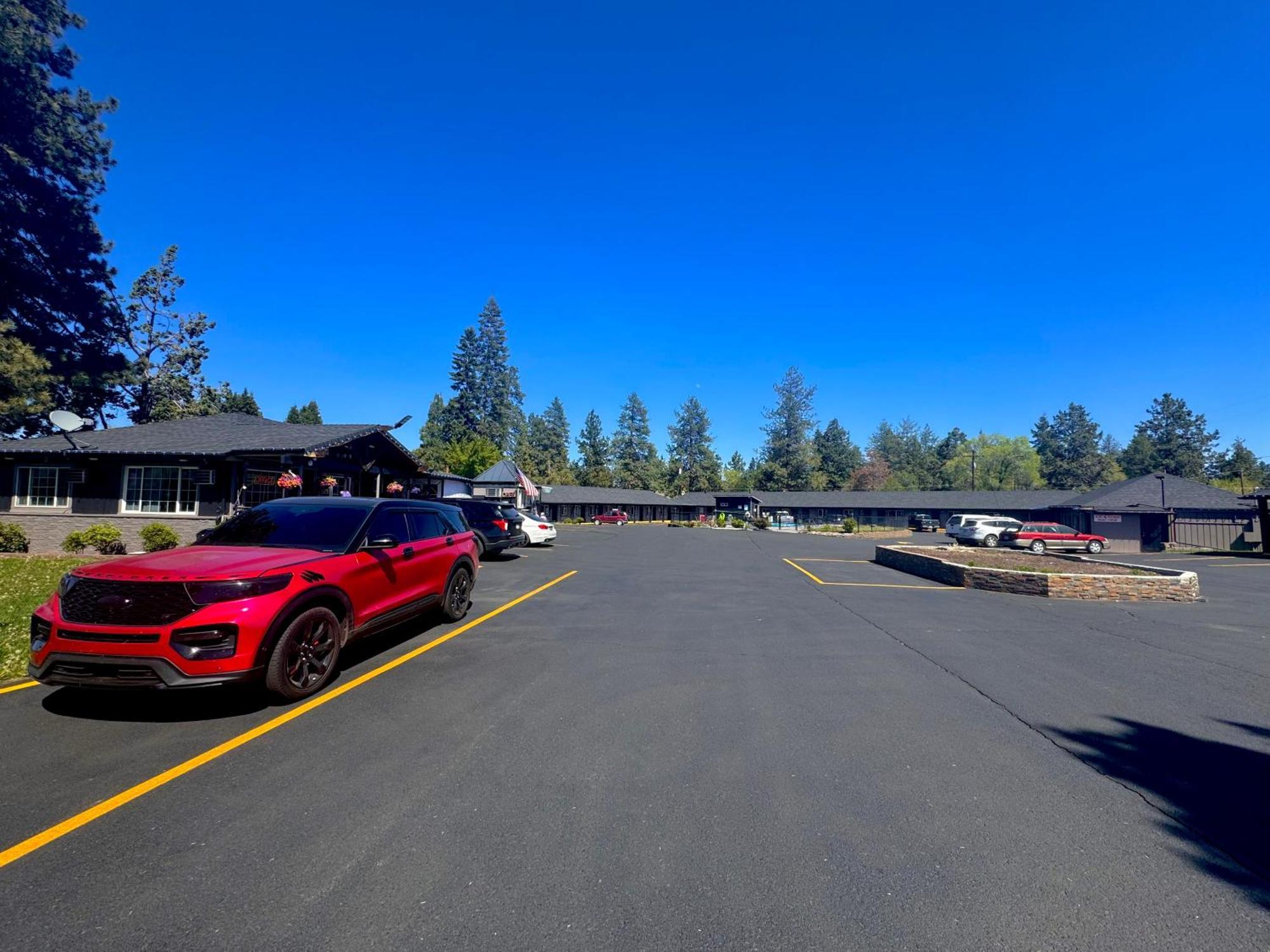 Cascade Lodge ベンド エクステリア 写真