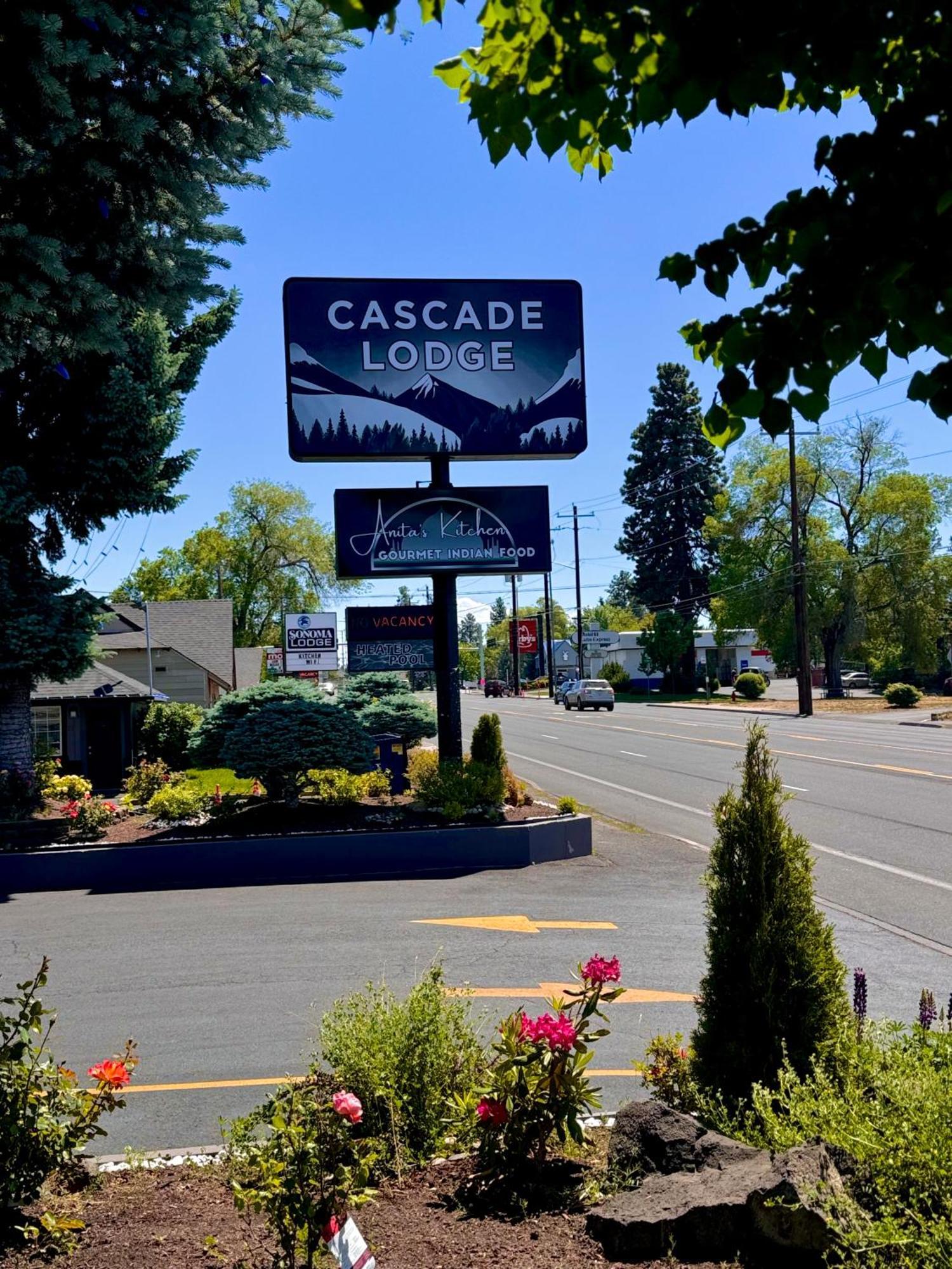 Cascade Lodge ベンド エクステリア 写真
